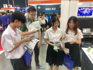 คณะทัศนมาตรศาสตร์ออกบูธ Dek-D's TCAS Fair 2568